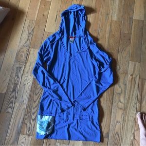 Chica Bonita blue long hooded sleeve dress